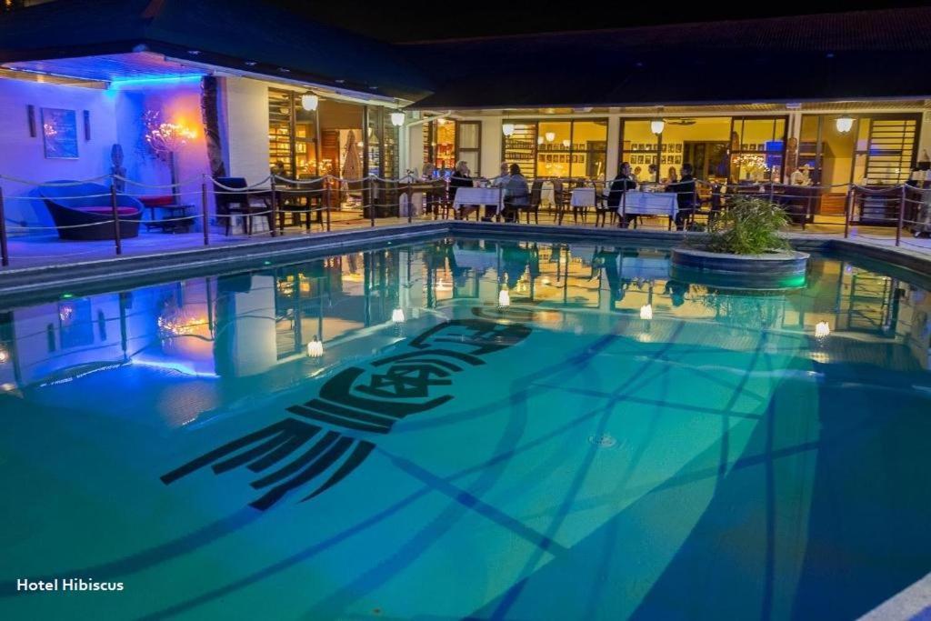 Hotel Hibiscus Kone Luaran gambar